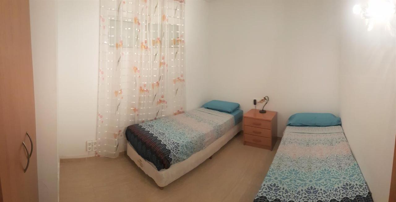 Magnífico apartamento junto al canal principal. Empuriabrava Exterior foto