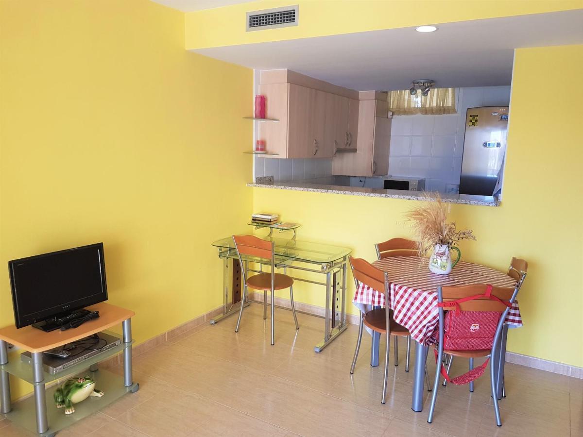 Magnífico apartamento junto al canal principal. Empuriabrava Exterior foto